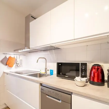In The Historic Center Of Apartment Como